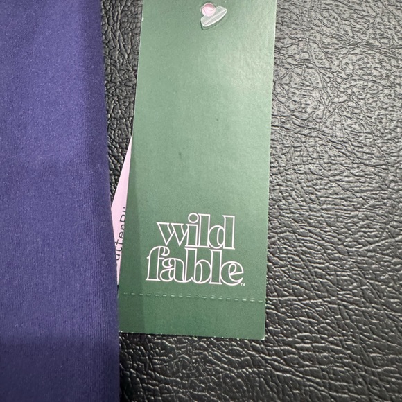 NWT Wild Fable Purple ButterBliss Biker Shorts in Size Medium - Picture 3 of 5